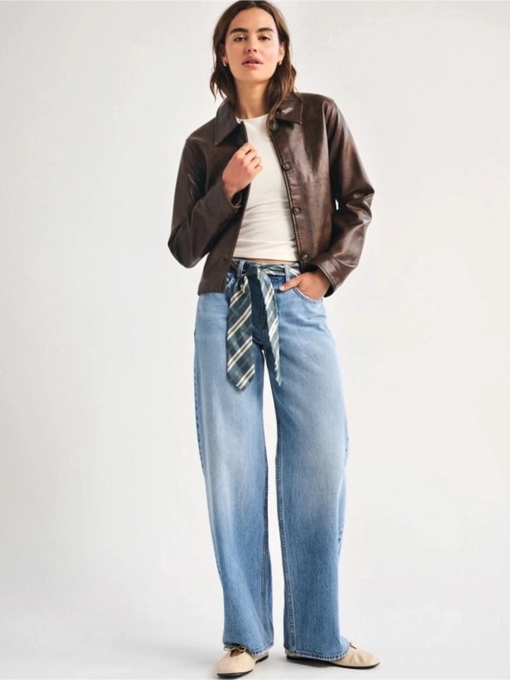 Abercrombie & Fitch Low Rise Ultra Loose Jean